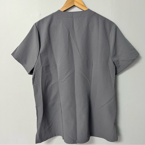Jaanuu scrub top. Xl. Like new grey - Picture 4 of 8